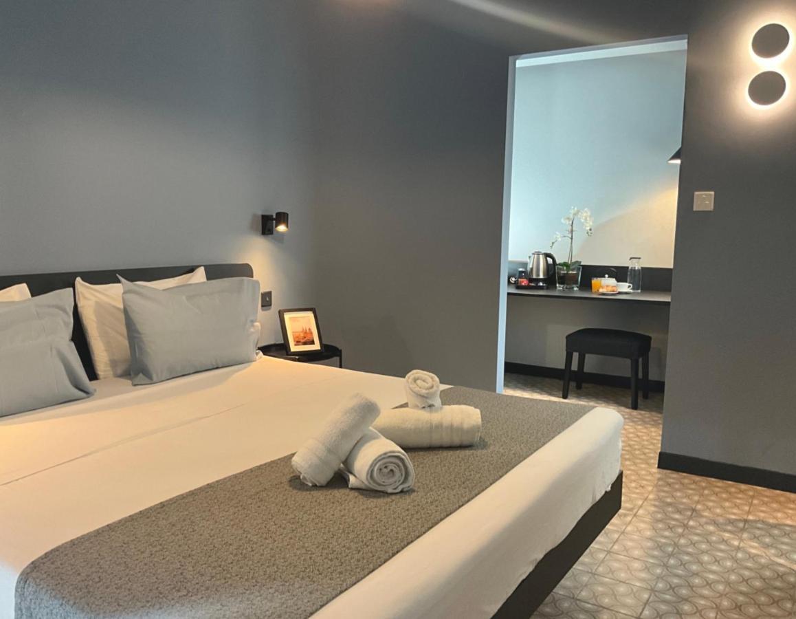 Victoria By Petit Chic Bed & Breakfast Mellieha Exterior photo