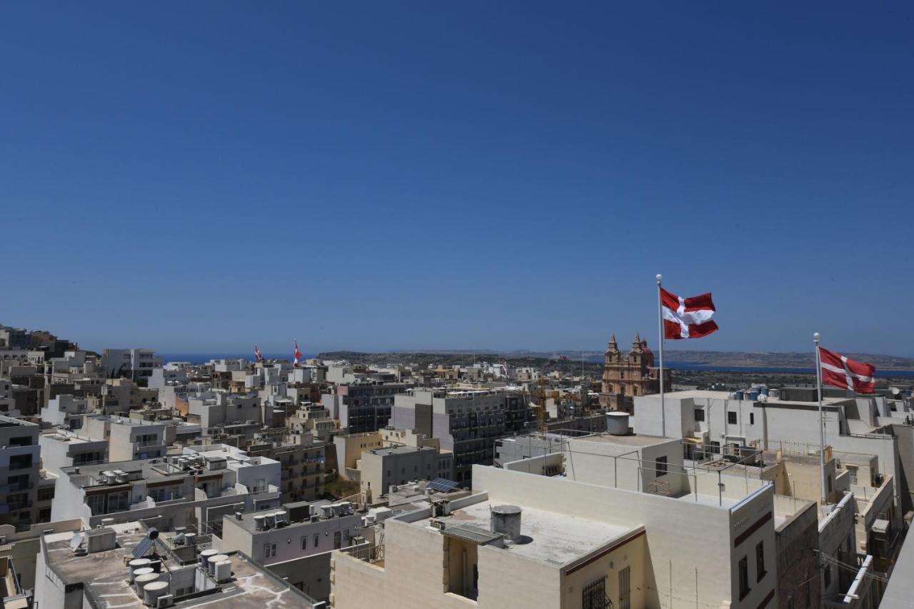 Victoria By Petit Chic Bed & Breakfast Mellieha Exterior photo