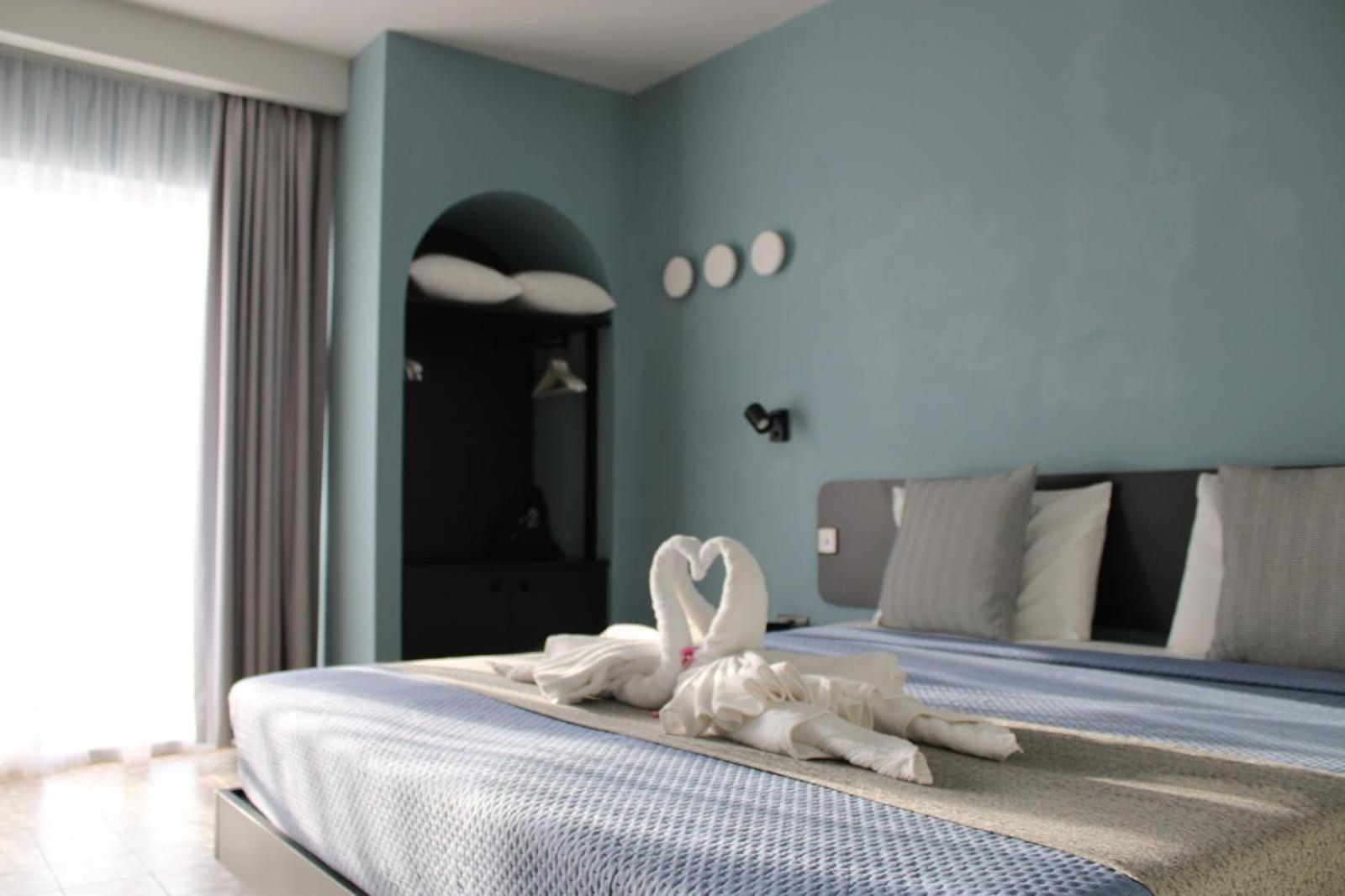 Victoria By Petit Chic Bed & Breakfast Mellieha Exterior photo